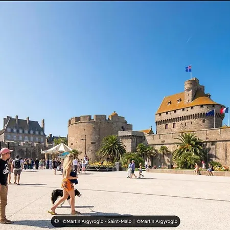 Contemporain - 50 Metres - Proche Centre * Saint-Malo